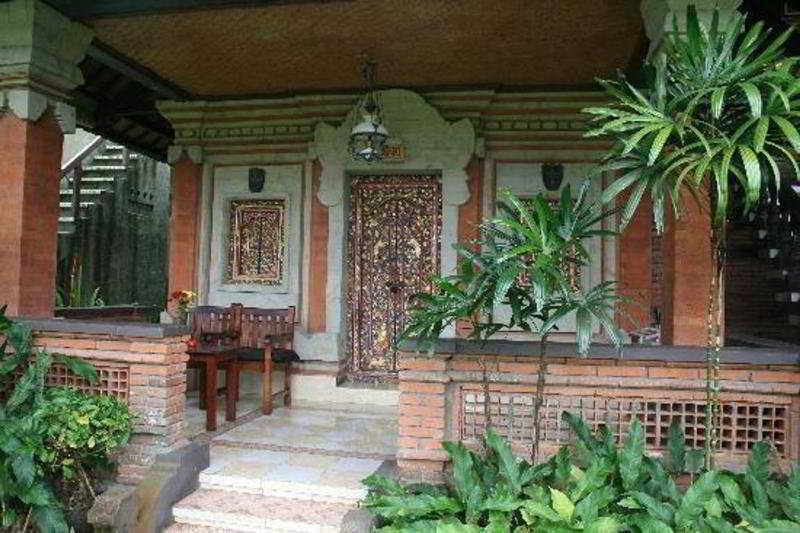 Hotel Cendana Resort&spa 3*